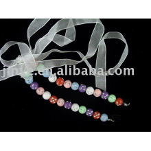 Perlenbesetztes Armband mit Perlenbesatz aus Perlen